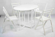 Tavolo pieghevole e sedie all'aperto di legno della mobilia del giardino per spazio divertente