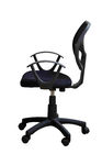 Sedia ergonomica del computer del Ministero degli Interni del tessuto nero con la parte posteriore/ruote della maglia